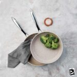 تابه تک دسته درب دار 26*5 سانتیمتر 2.5 لیتر بژ گرانیتا کرکماز 1265-1 - تصویر 3