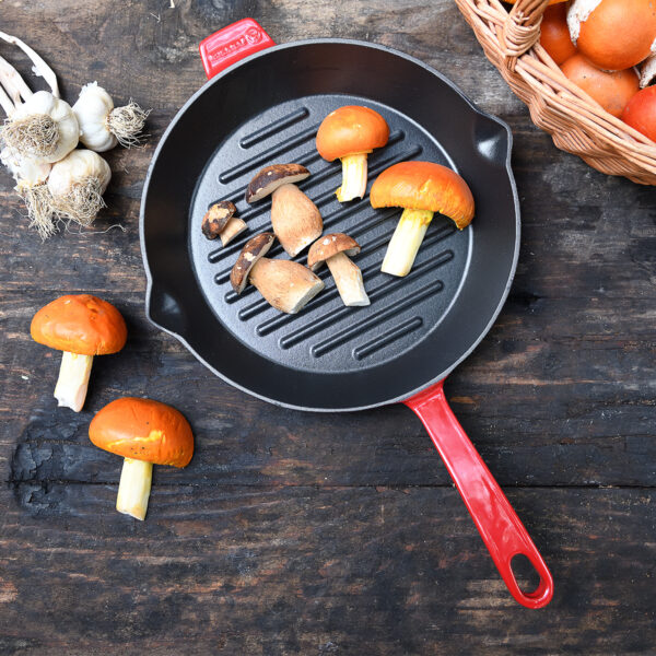 تابه گریل گرد چدنی 28*28 سانتیمتر قرمز کاستا کرکماز 2847-1 - تصویر 2