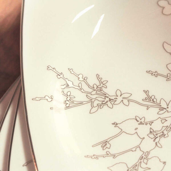 سرویس غذاخوری چینی 60 پارچه بون سلکشن کرکماز 8428