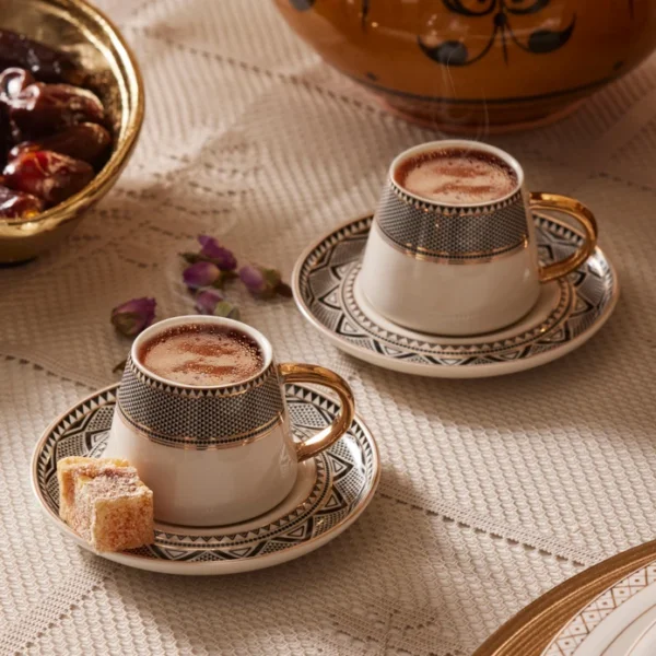 سرویس قهوه خوری 6 نفره گلوب کاراجا 153.03.07.5031